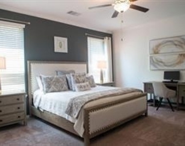 246 Crest Sights Drive - Photo Thumbnail 5