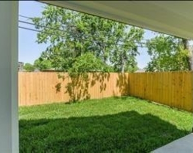 7330 Krueger Road - Photo Thumbnail 29