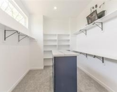 7330 Krueger Road - Photo Thumbnail 20