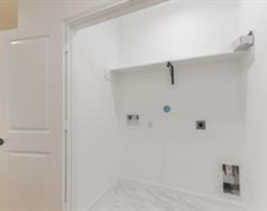 7330 Krueger Road - Photo Thumbnail 28