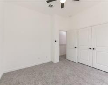 7330 Krueger Road - Photo Thumbnail 22