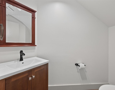 6000 Sugar Hill Drive - Photo Thumbnail 14