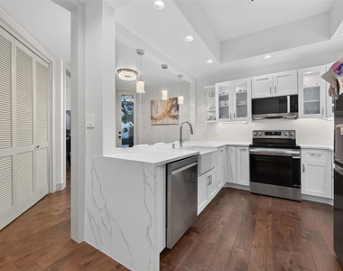6000 Sugar Hill Drive - Photo Thumbnail 7