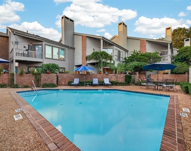 6000 Sugar Hill Drive - Photo Thumbnail 31