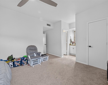 6000 Sugar Hill Drive - Photo Thumbnail 26