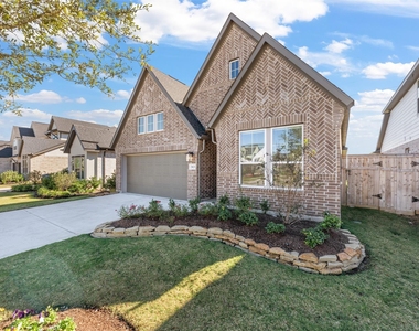 29635 Burcreek - Photo Thumbnail 1