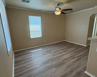10002 Sugarvine Lane - Photo Thumbnail 3
