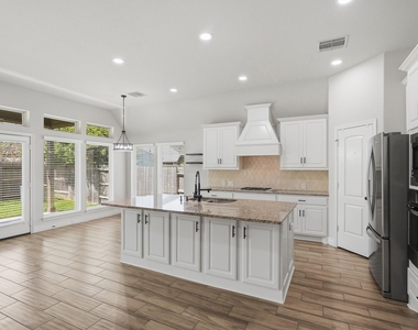 29203 Erica Lee Court - Photo Thumbnail 23