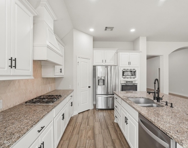 29203 Erica Lee Court - Photo Thumbnail 24