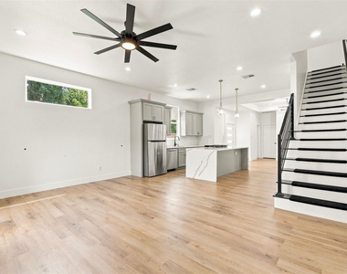 4217 Hare Street - Photo Thumbnail 9