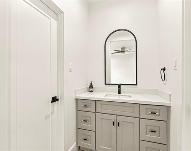 4217 Hare Street - Photo Thumbnail 21
