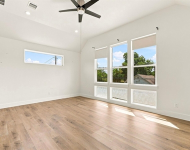 4217 Hare Street - Photo Thumbnail 14