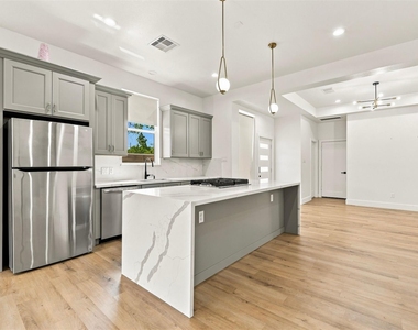 4217 Hare Street - Photo Thumbnail 7