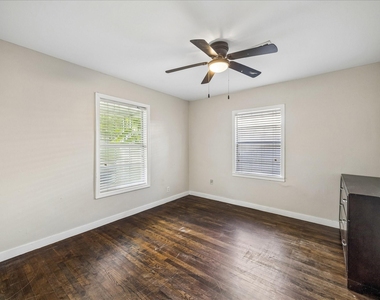 6621 Westview - Photo Thumbnail 12