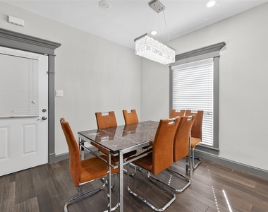 11280 Braes Forest Drive - Photo Thumbnail 15
