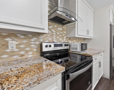 11280 Braes Forest Drive - Photo Thumbnail 21