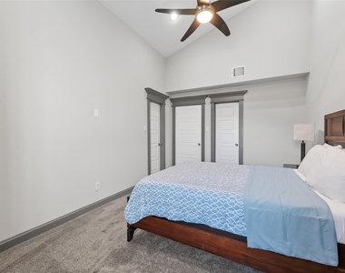 11280 Braes Forest Drive - Photo Thumbnail 33