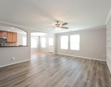 2614 Elder Park Court - Photo Thumbnail 5
