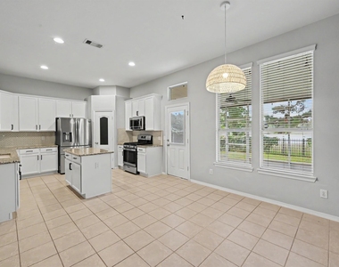 7023 Durango Creek Drive - Photo Thumbnail 12