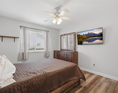 28826 Forest Hill Drive - Photo Thumbnail 26