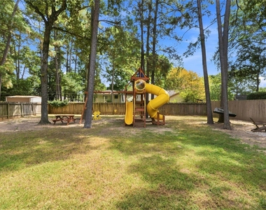 28826 Forest Hill Drive - Photo Thumbnail 39