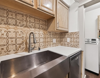 3684 Ocee Street - Photo Thumbnail 9