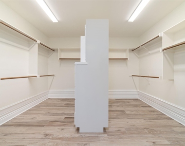 5406 Kings Ransom Court - Photo Thumbnail 14