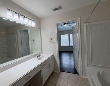 2131 Pickwick Pines Drive - Photo Thumbnail 11