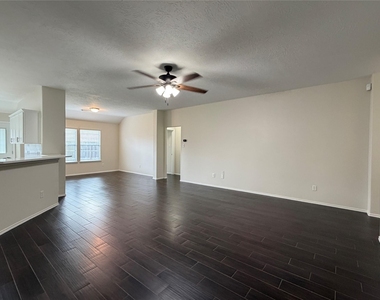 2131 Pickwick Pines Drive - Photo Thumbnail 6