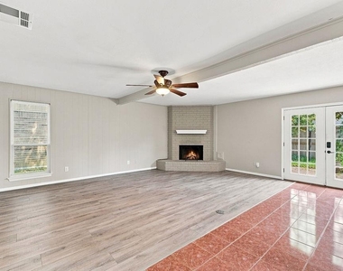 15706 Cavendish Drive - Photo Thumbnail 11