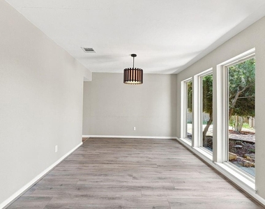15706 Cavendish Drive - Photo Thumbnail 16
