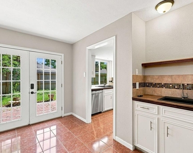 15706 Cavendish Drive - Photo Thumbnail 28