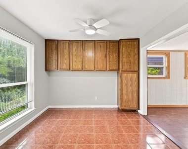 15706 Cavendish Drive - Photo Thumbnail 19