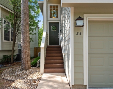 35 N Walden Elms Circle - Photo Thumbnail 2
