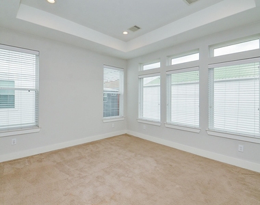 5903 Val Verde Street - Photo Thumbnail 10