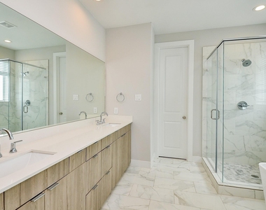 5903 Val Verde Street - Photo Thumbnail 14