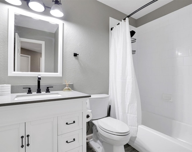 15767 Cotton Tail Lane - Photo Thumbnail 14