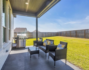 13520 Leeward Edge Drive - Photo Thumbnail 19