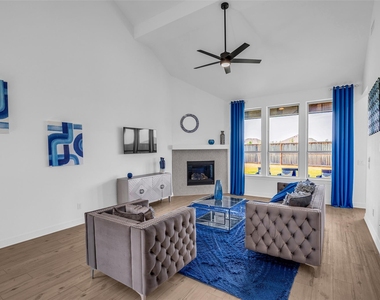 13520 Leeward Edge Drive - Photo Thumbnail 3