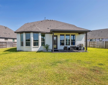 13520 Leeward Edge Drive - Photo Thumbnail 20