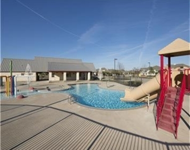 6602 Sterling Shores Lane - Photo Thumbnail 23