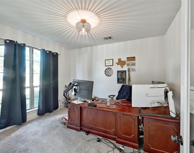 6211 Shore Ridge Court - Photo Thumbnail 5