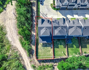 3102 Somerset Levens Lane - Photo Thumbnail 31