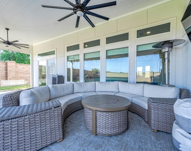 3102 Somerset Levens Lane - Photo Thumbnail 9