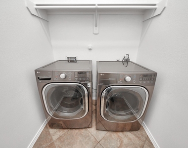 15 Palm Desert Drive - Photo Thumbnail 24