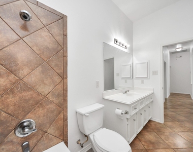 15 Palm Desert Drive - Photo Thumbnail 12
