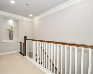 5611 Petty Street - Photo Thumbnail 15