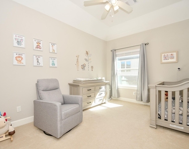 5611 Petty Street - Photo Thumbnail 24