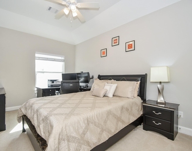 5611 Petty Street - Photo Thumbnail 27