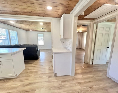 4410 Jackson Street - Photo Thumbnail 33